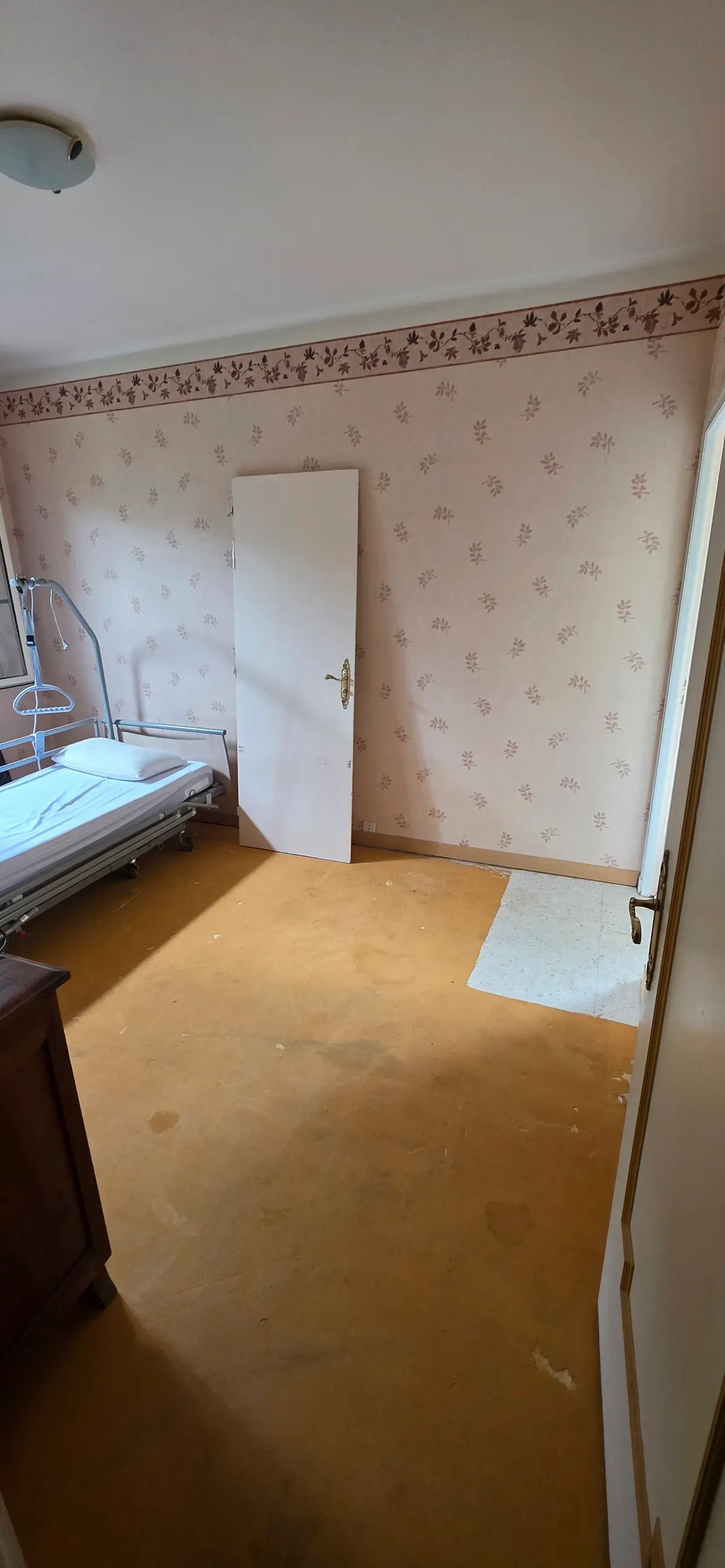 Chambre vide après intervention