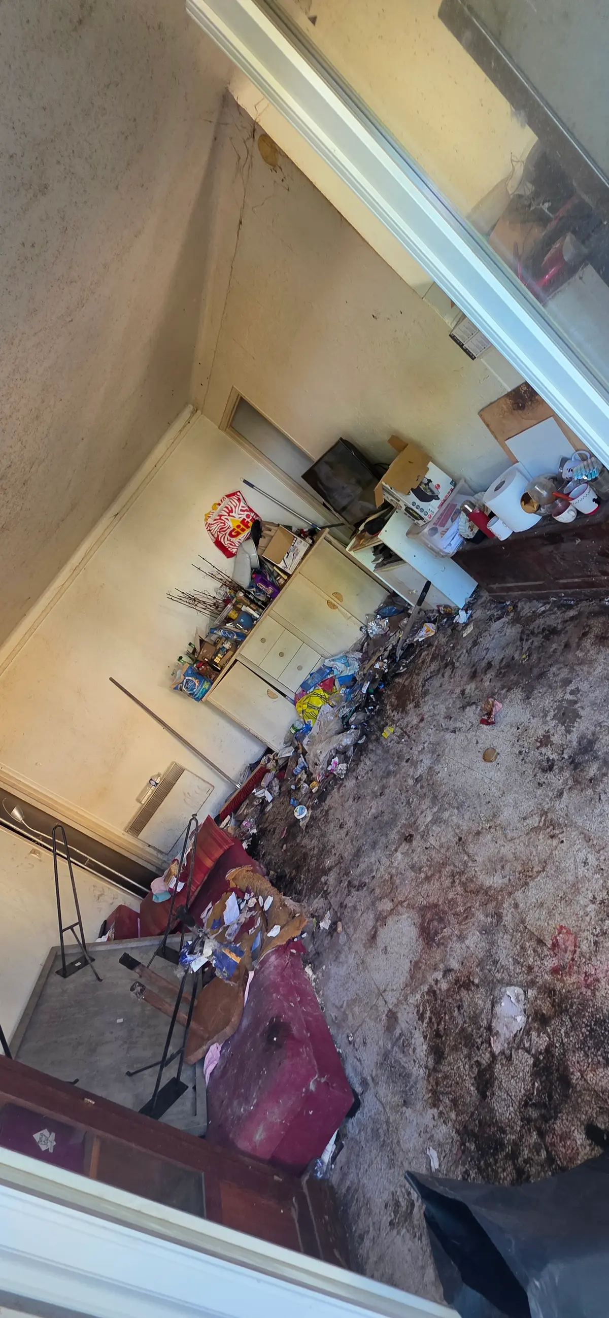 Salon après accumulation sévère